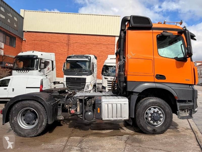Mercedes Arocs 1851 foto 2