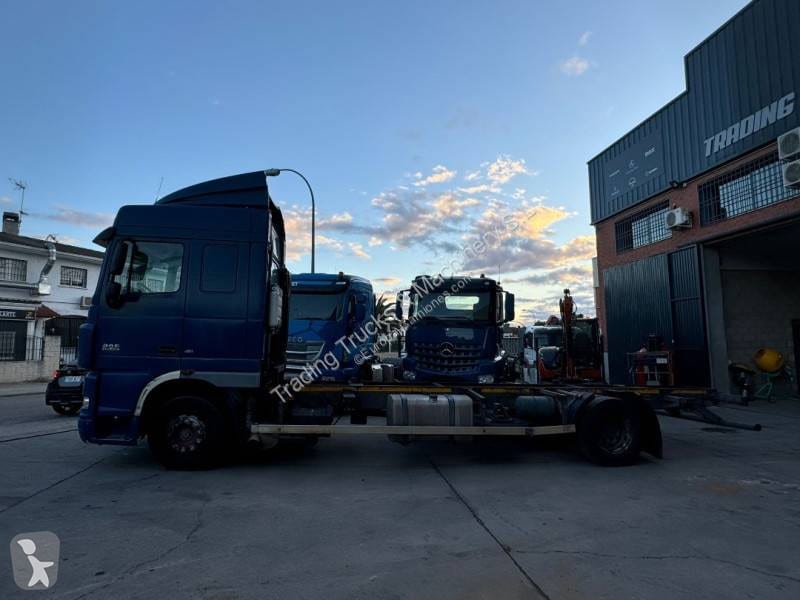 DAF XF 105 foto 4