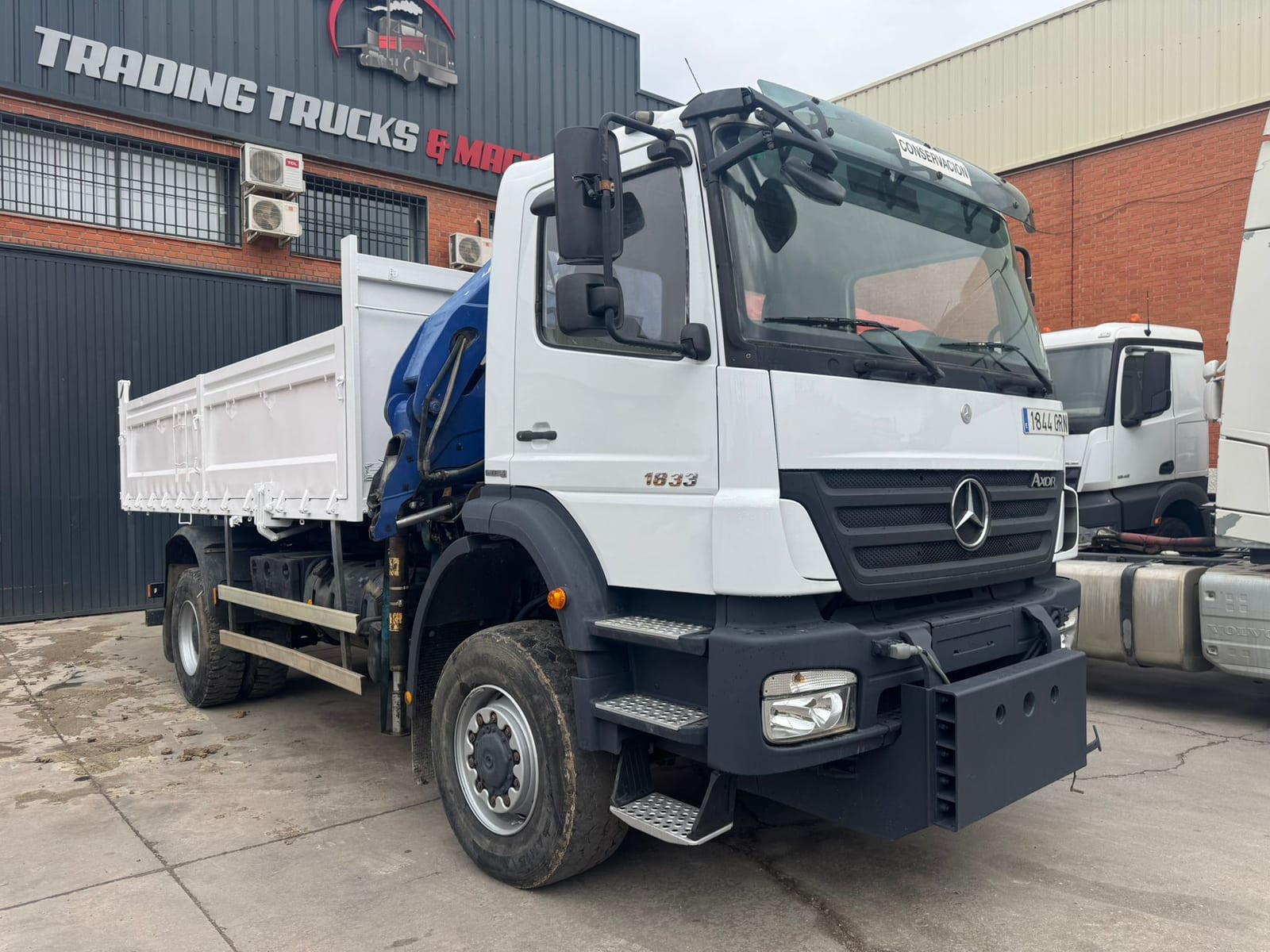 Mercedes Axor 1833 (2009)