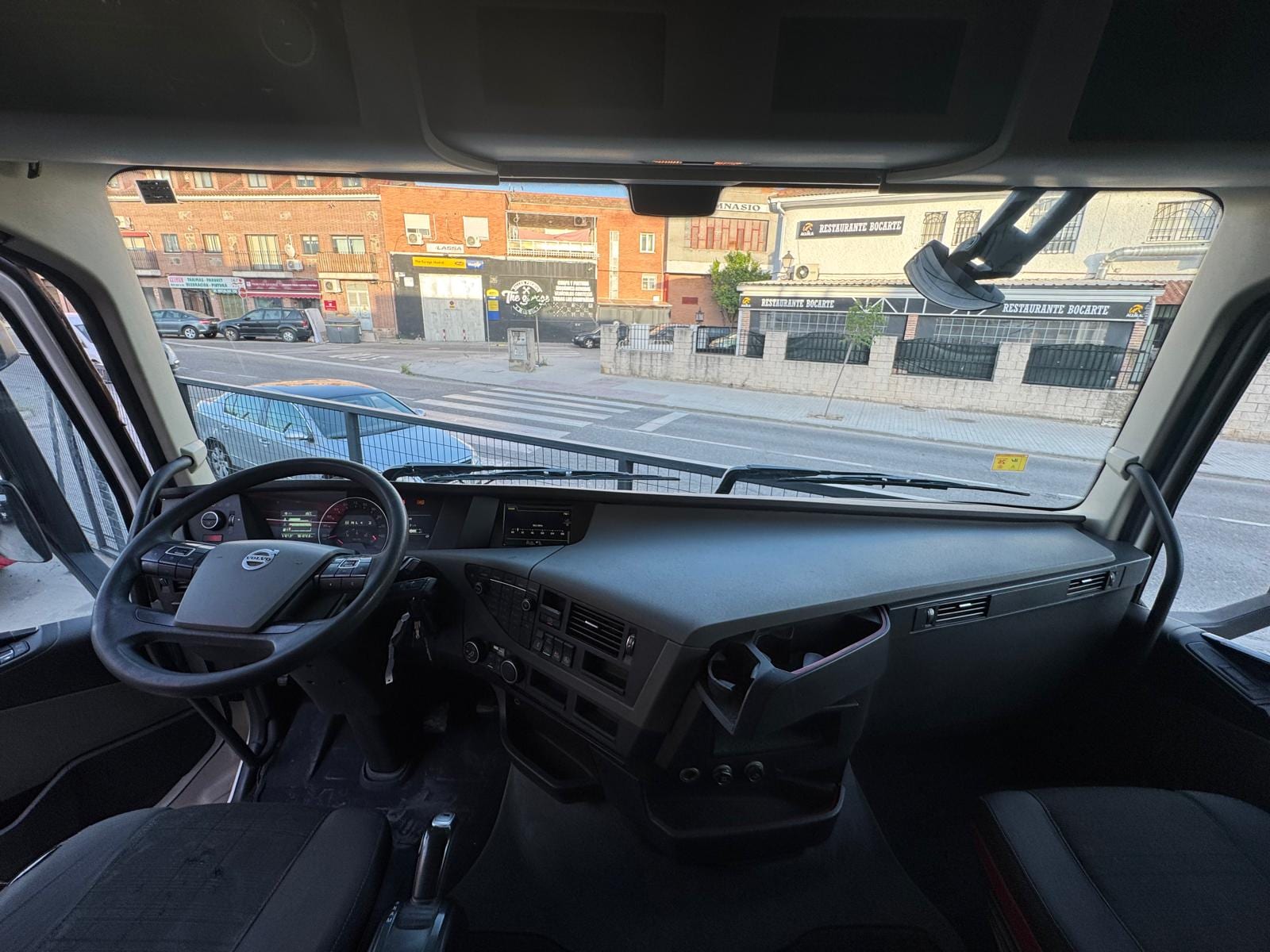 Volvo FH13 460 foto 13