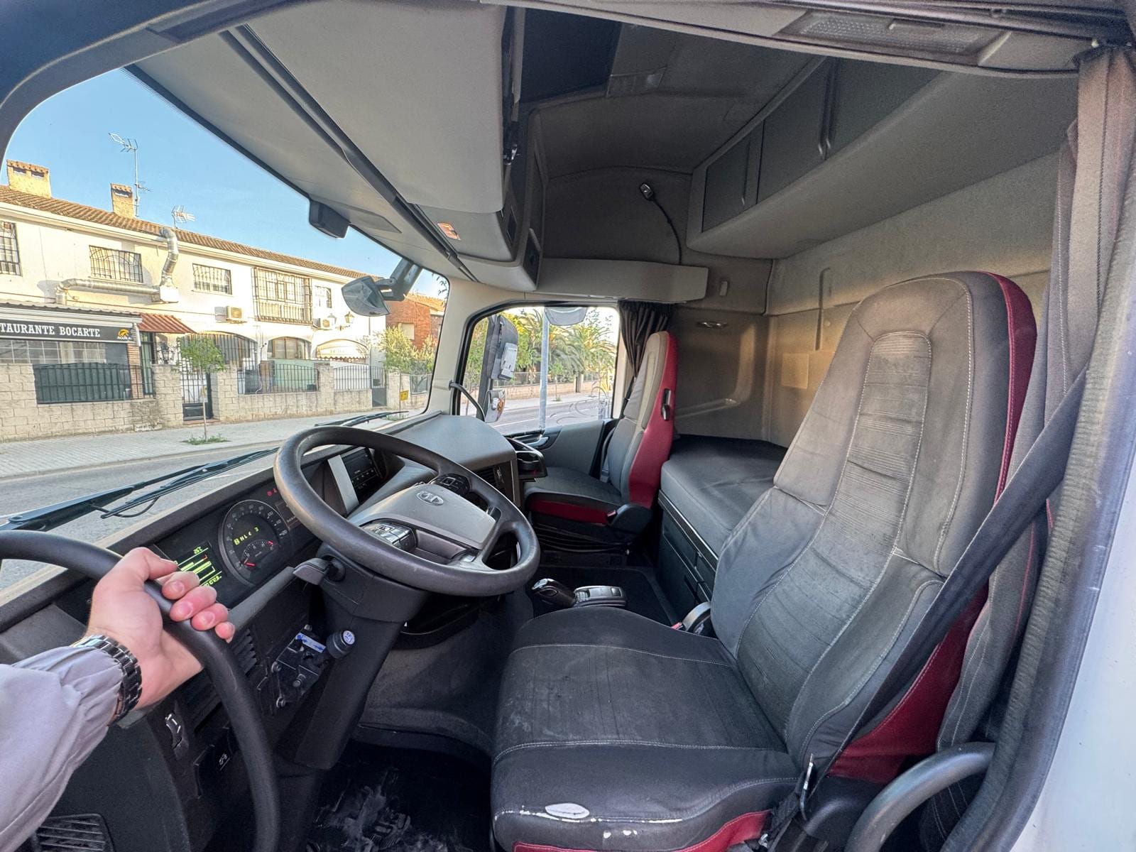Volvo FH13 460 foto 11