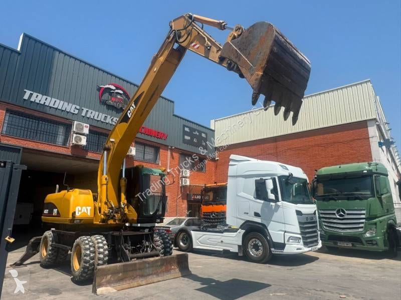 Caterpillar M322C foto 1