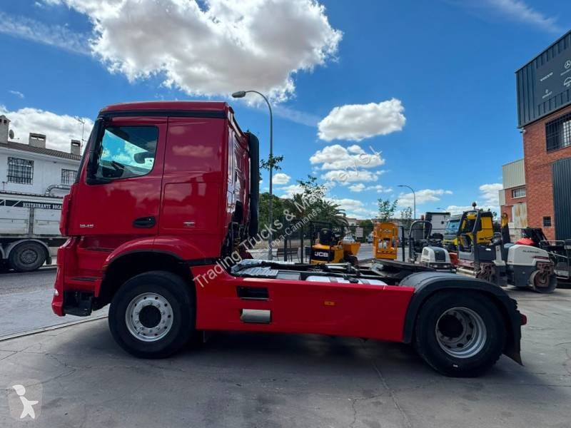 Mercedes Arocs 1845 foto 4
