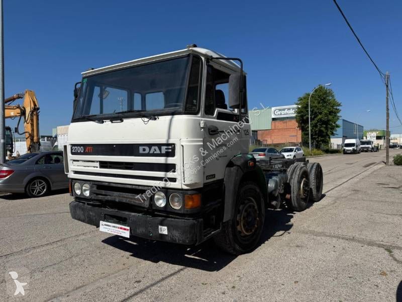 Camión chasis DAF 2700 foto 3