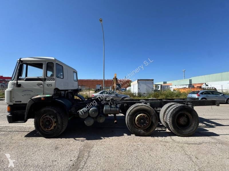 Camión chasis DAF 2700 foto 4