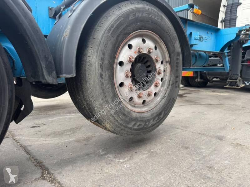 LATRE TRUCKS & TRAILERS foto 5